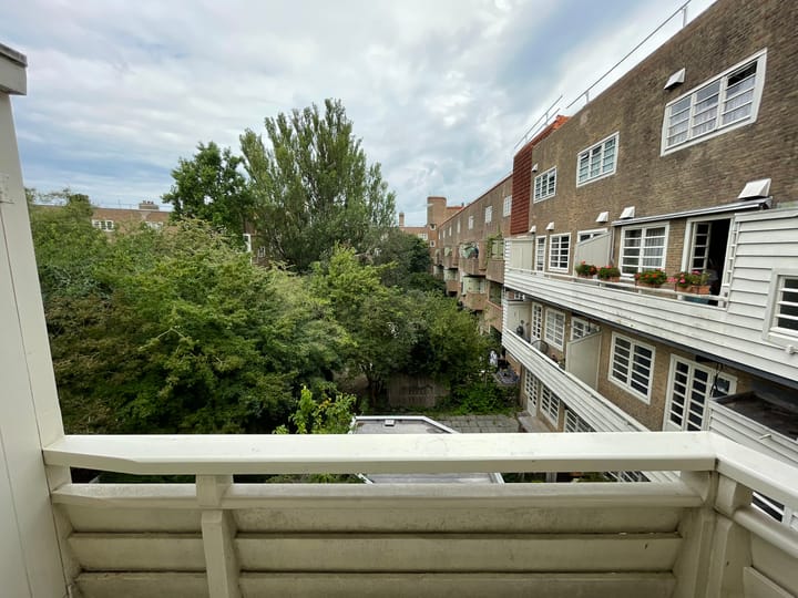 Foto 8 van Henriëtte Ronnerplein 12