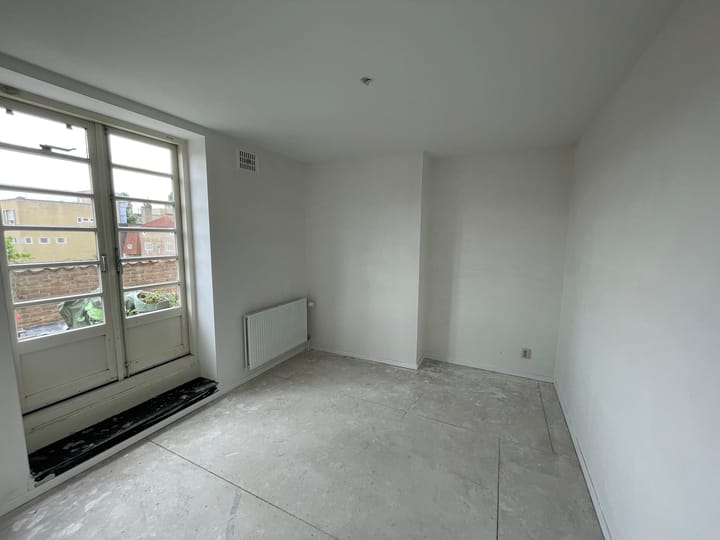 Foto 15 van Henriëtte Ronnerplein 12