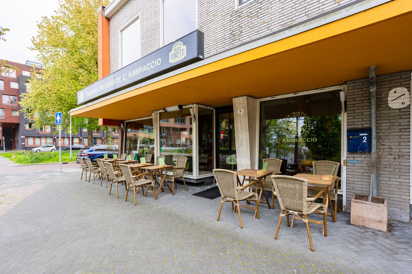 Bekijk foto 3 van Jacob van Ruysdaelstraat 2