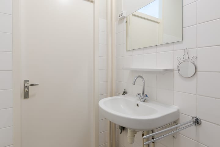 Foto 25 van van Harinxmaplein 96