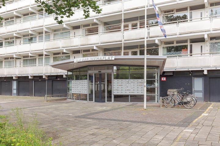 Foto 32 van van Harinxmaplein 96