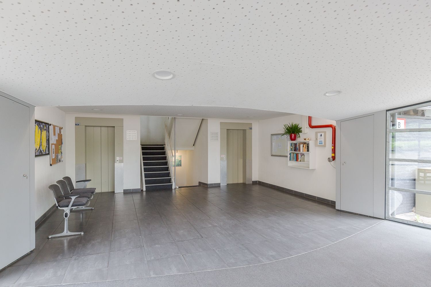 Photo 33 of van Harinxmaplein 96