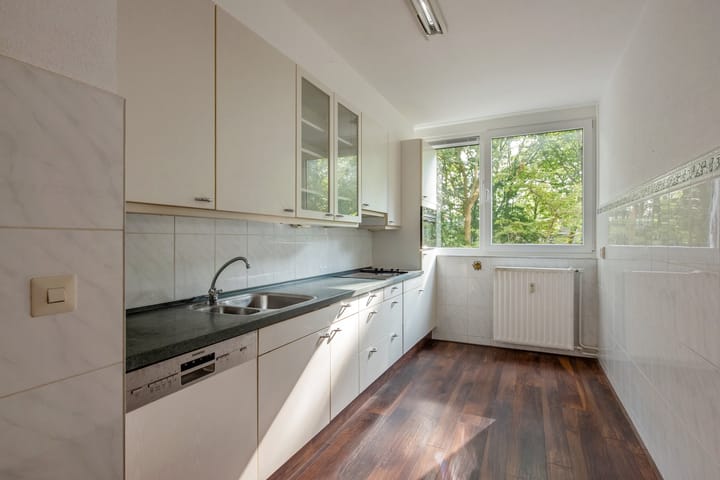 Foto 12 van Aart van der Leeuwlaan 18