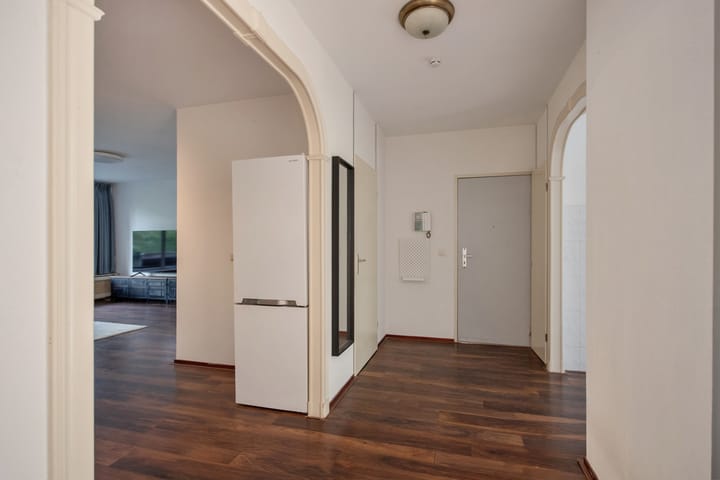 Foto 14 van Aart van der Leeuwlaan 18