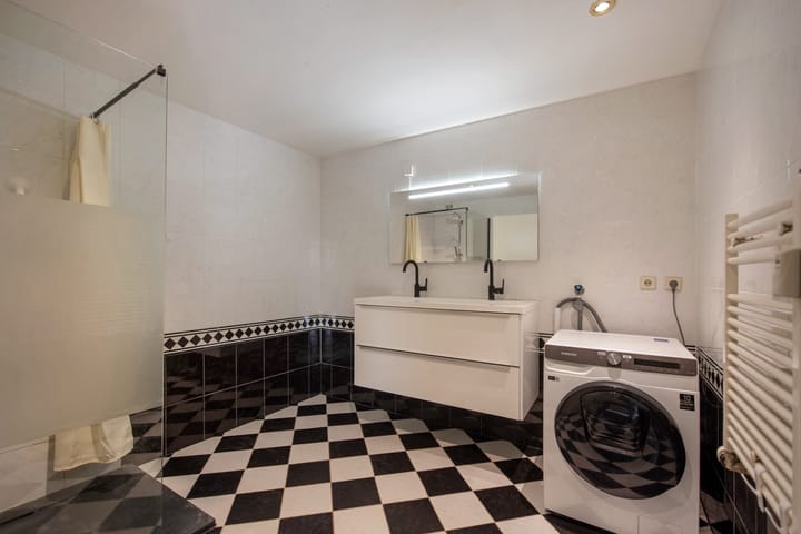 Foto 31 van Aart van der Leeuwlaan 18