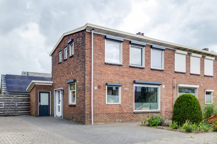 Foto 1 van Saksenstraat 36