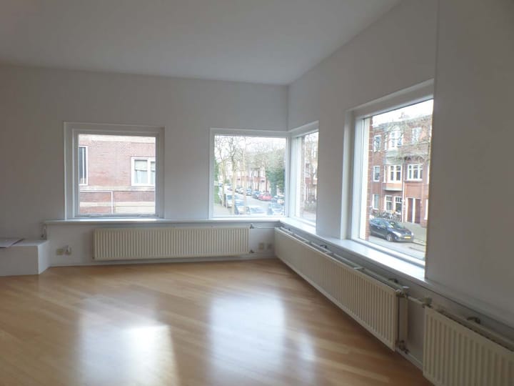 Foto 9 van Azaleastraat 42