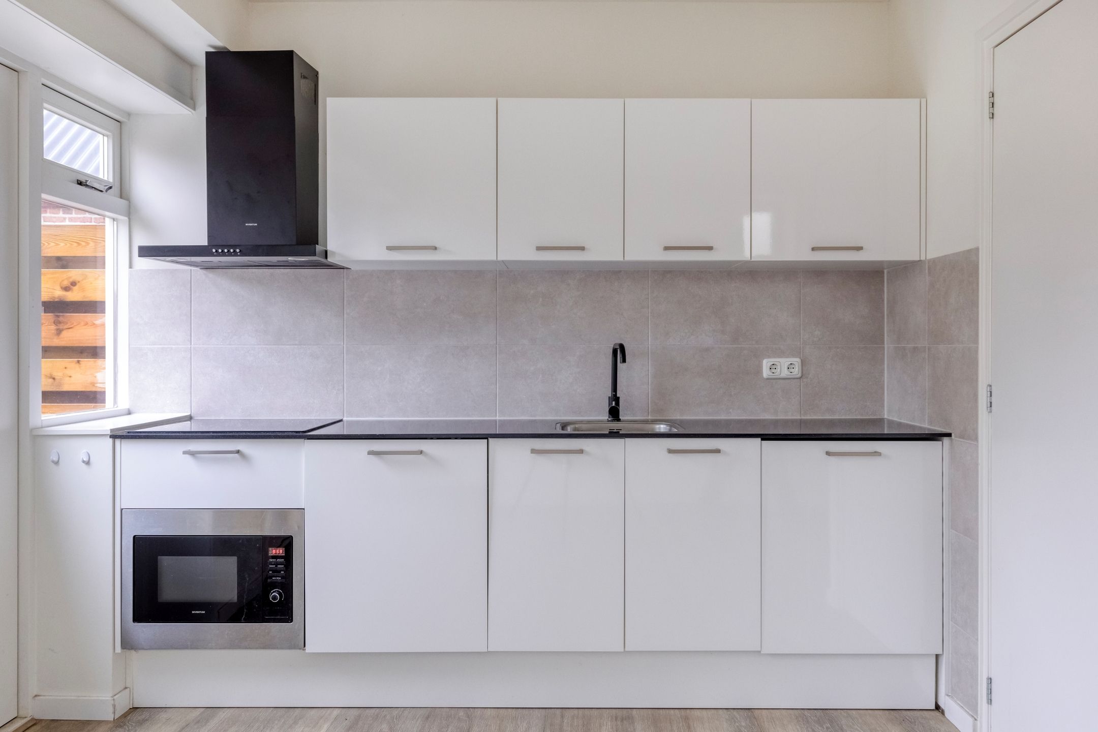 Photo 12 of Torenstraat 10