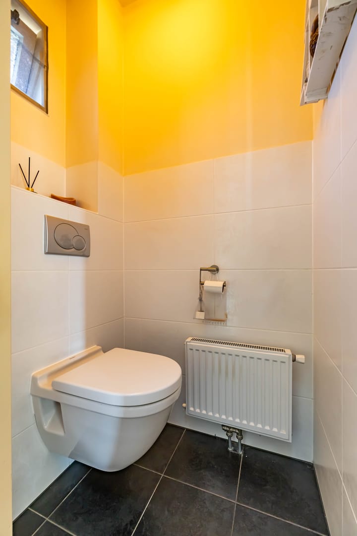 Photo 11 of Asserstraat 39