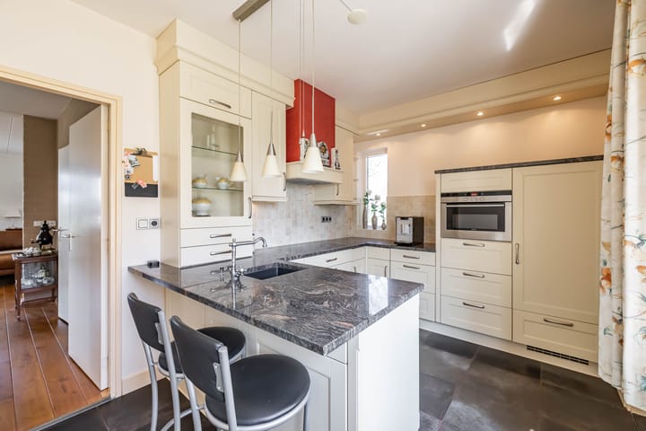 Photo 22 of Asserstraat 39