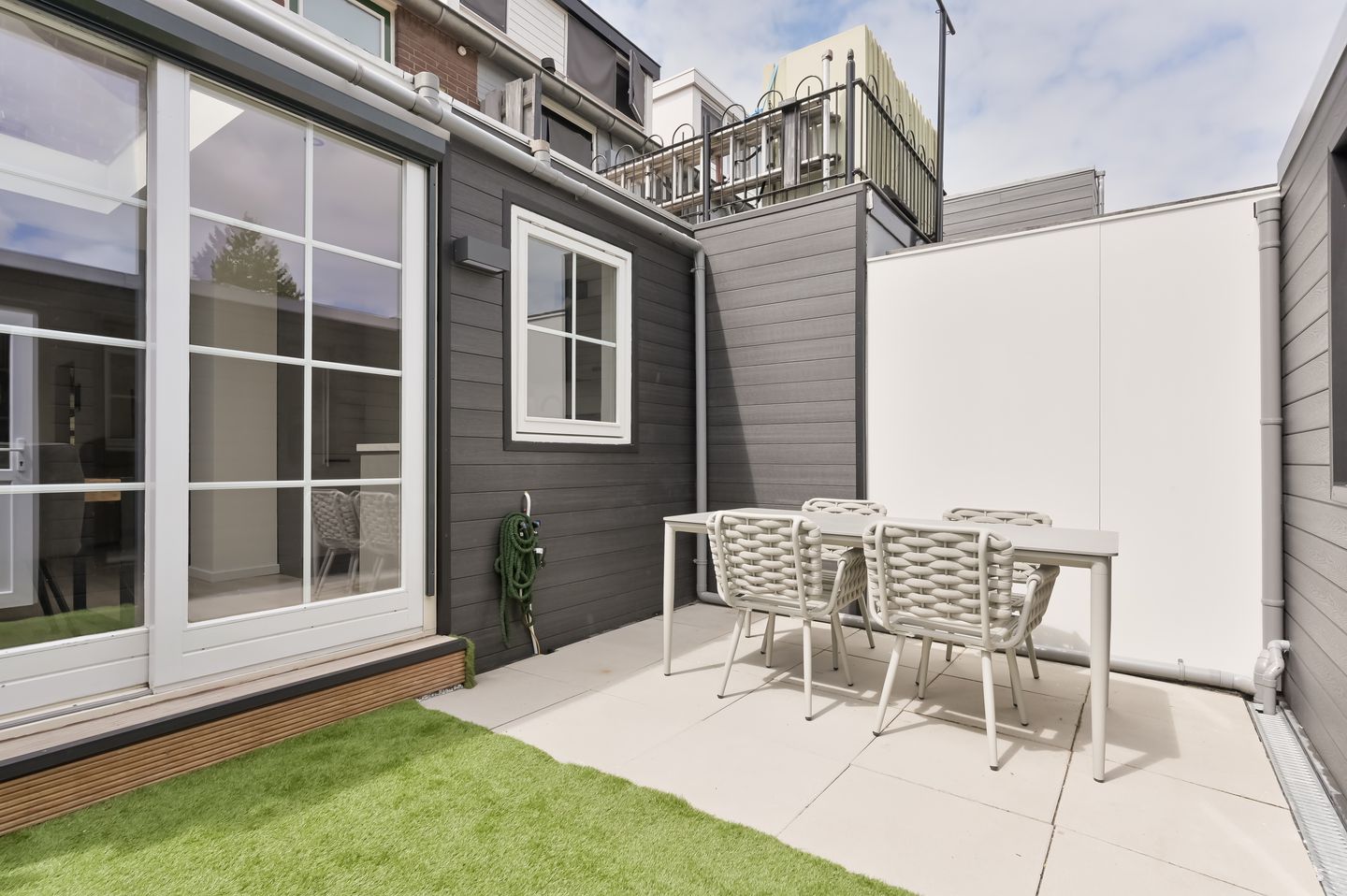 Foto 44 van Ruisdaelstraat 6