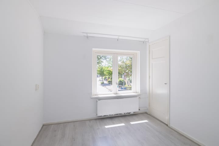 Photo 33 of Willinklaan 12