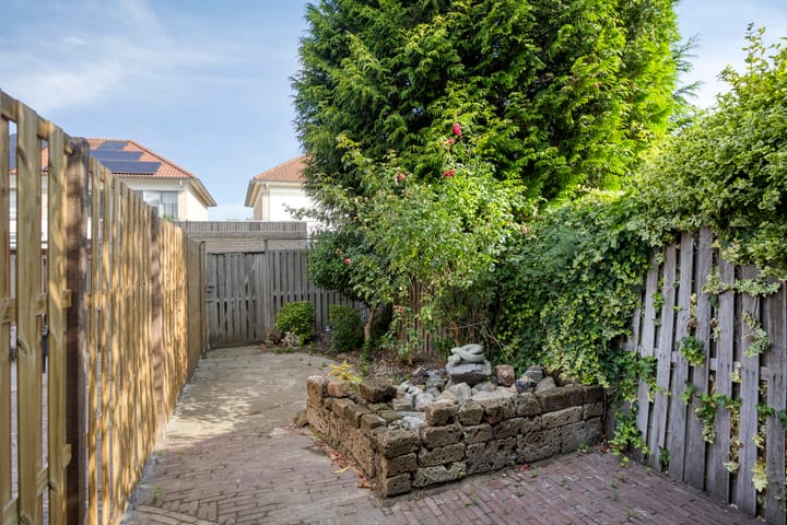 Foto 7 van Rock and Rollstraat 23-A