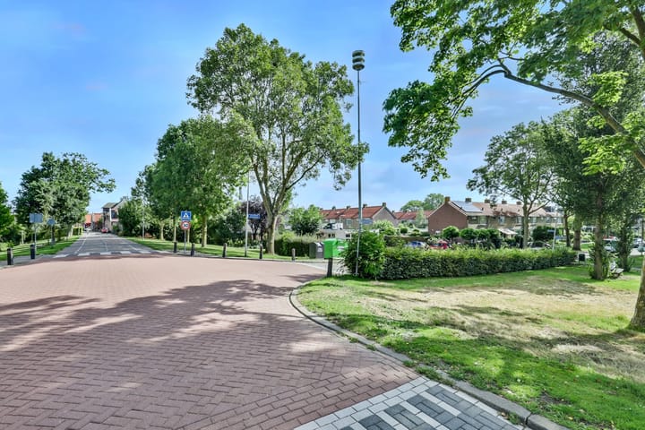 Foto 35 van de Roolaan 31