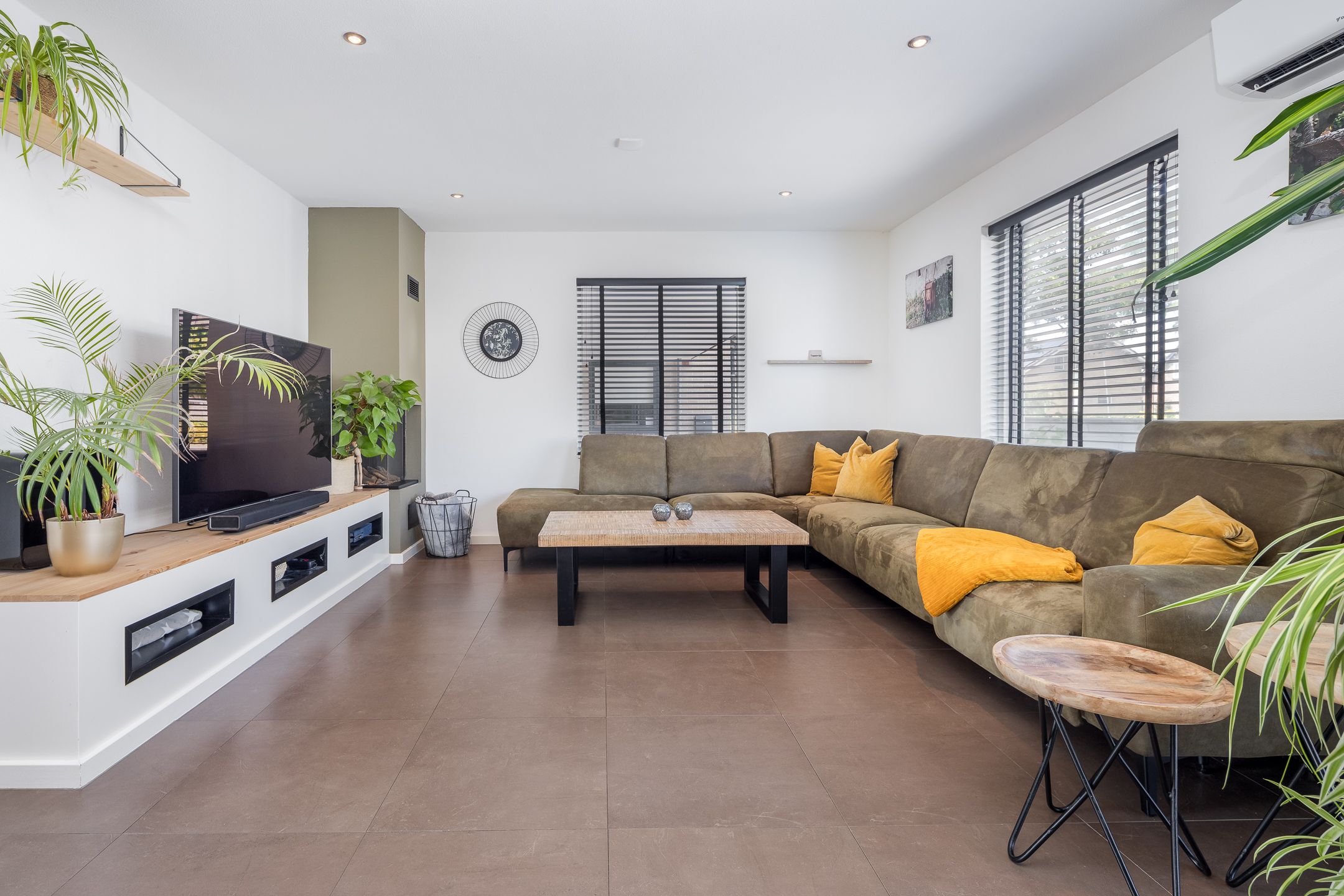 Foto 9 van Lelielaan 4