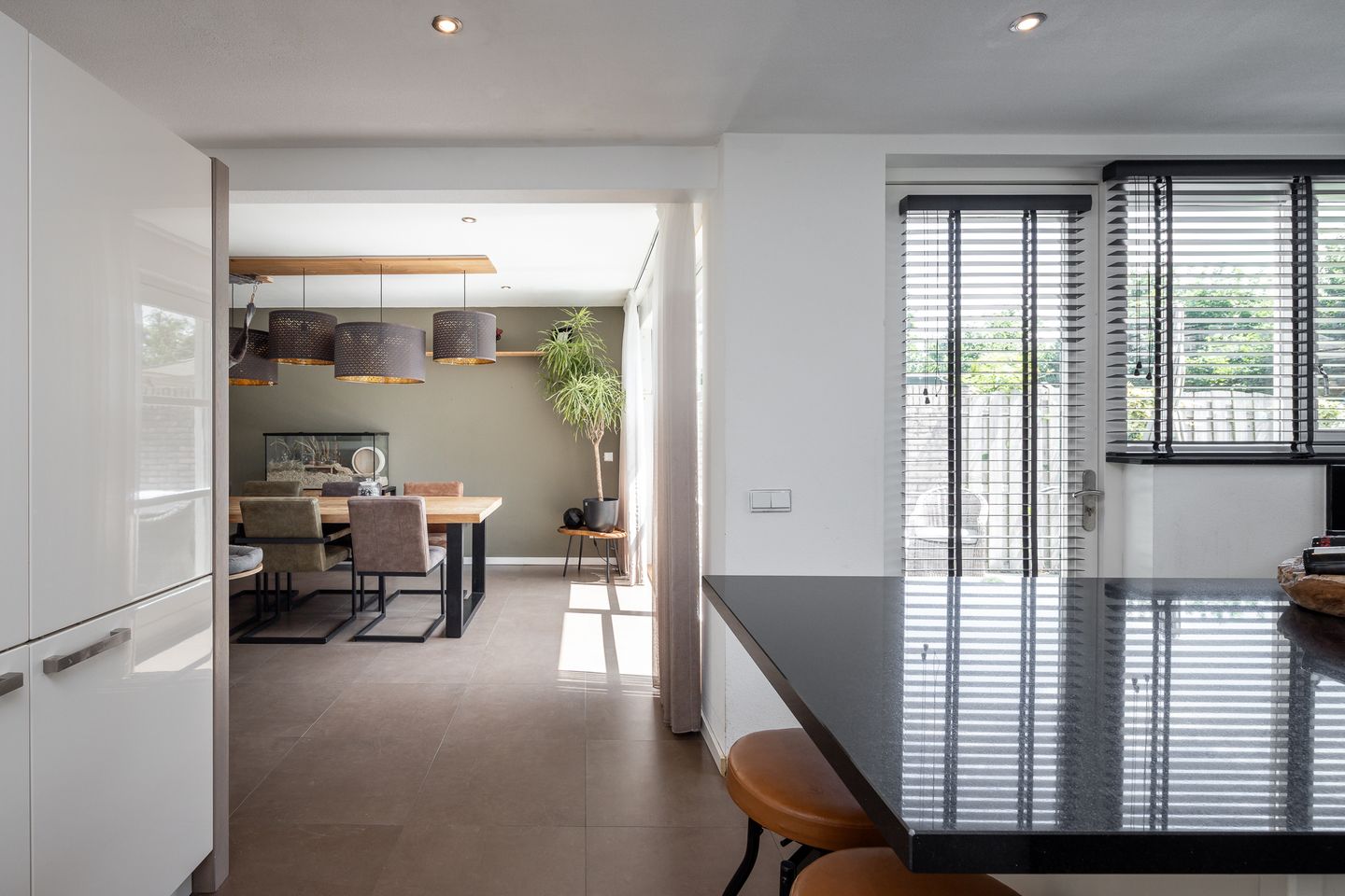 Foto 14 van Lelielaan 4