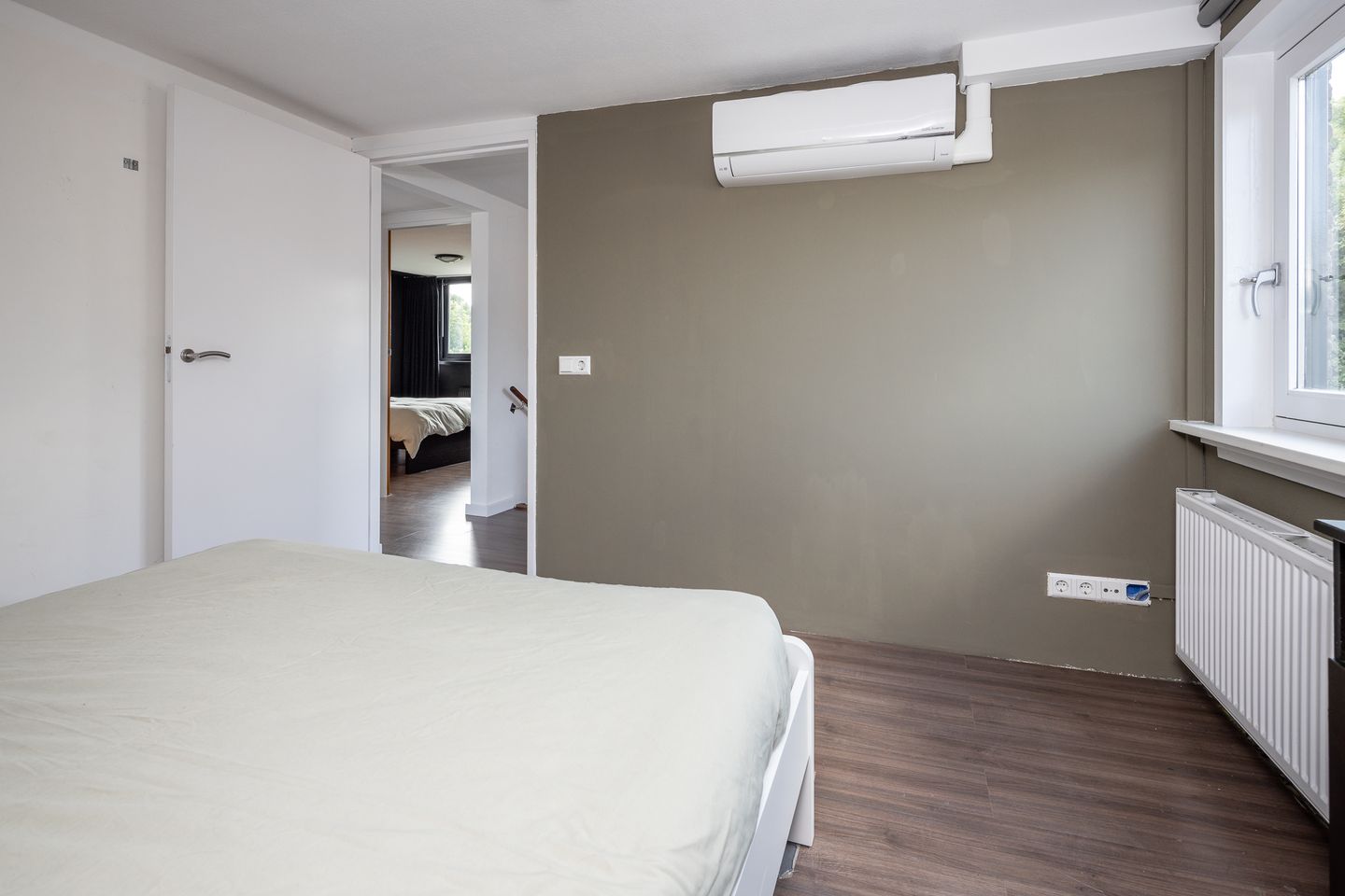 Foto 19 van Lelielaan 4