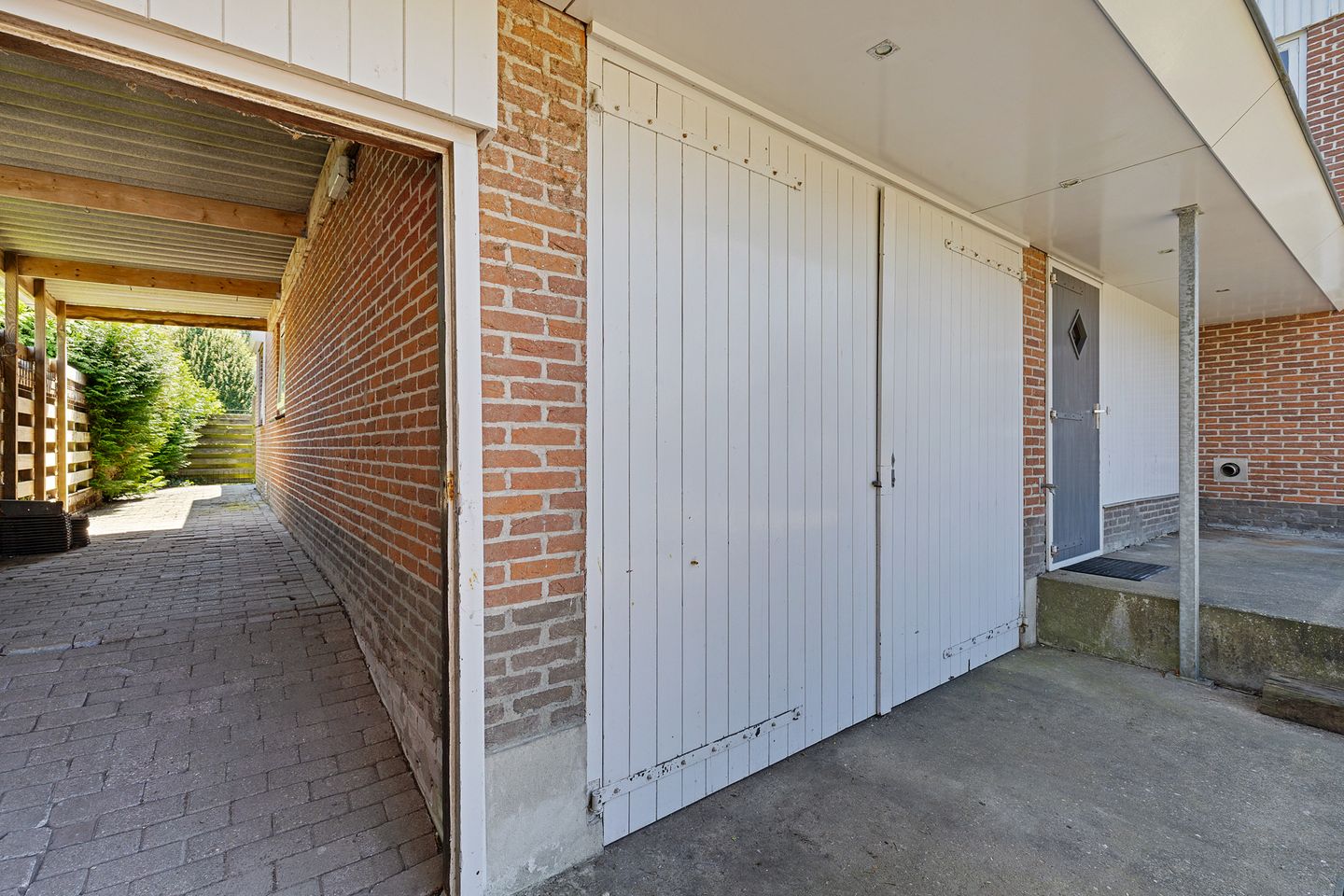 Photo 34 of Douwelaan 74