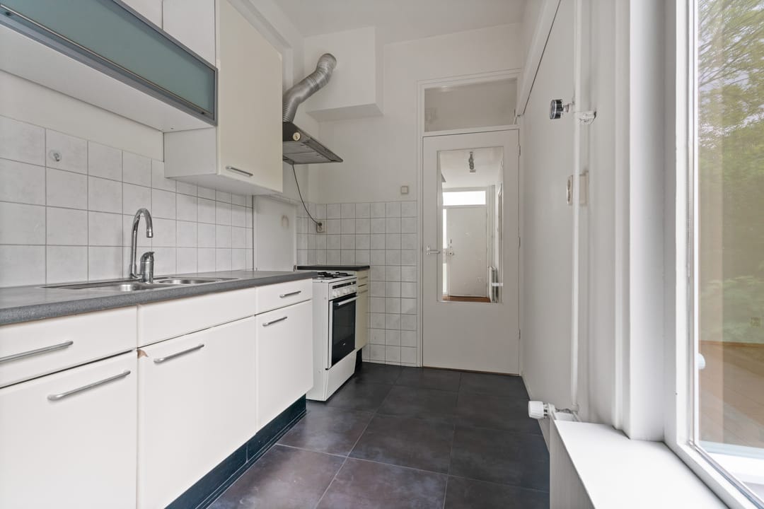 Photo 11 of Teisterbantstraat 28