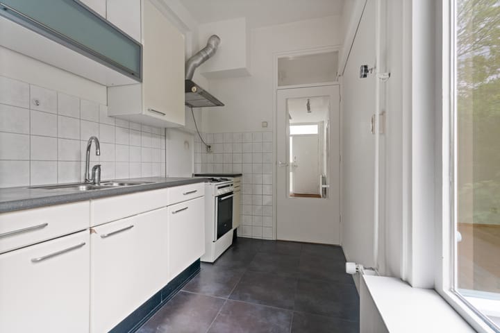 Foto 11 van Teisterbantstraat 28