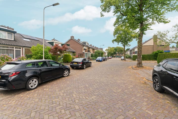 Foto 28 van Teisterbantstraat 28