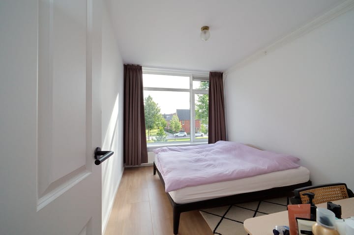 Foto 15 van Da Costaplein 16-B