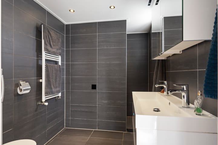 Foto 9 van Emmastraat 64