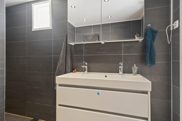 Foto 10 van Emmastraat 64