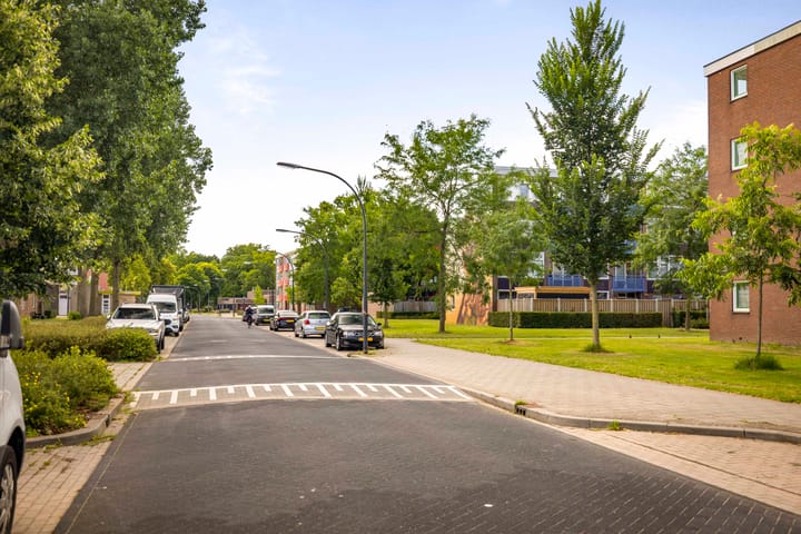 Foto 18 van Deltalaan 128