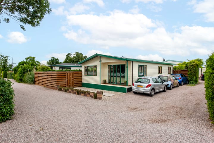 Photo 5 of Hoofdweg 98-R122