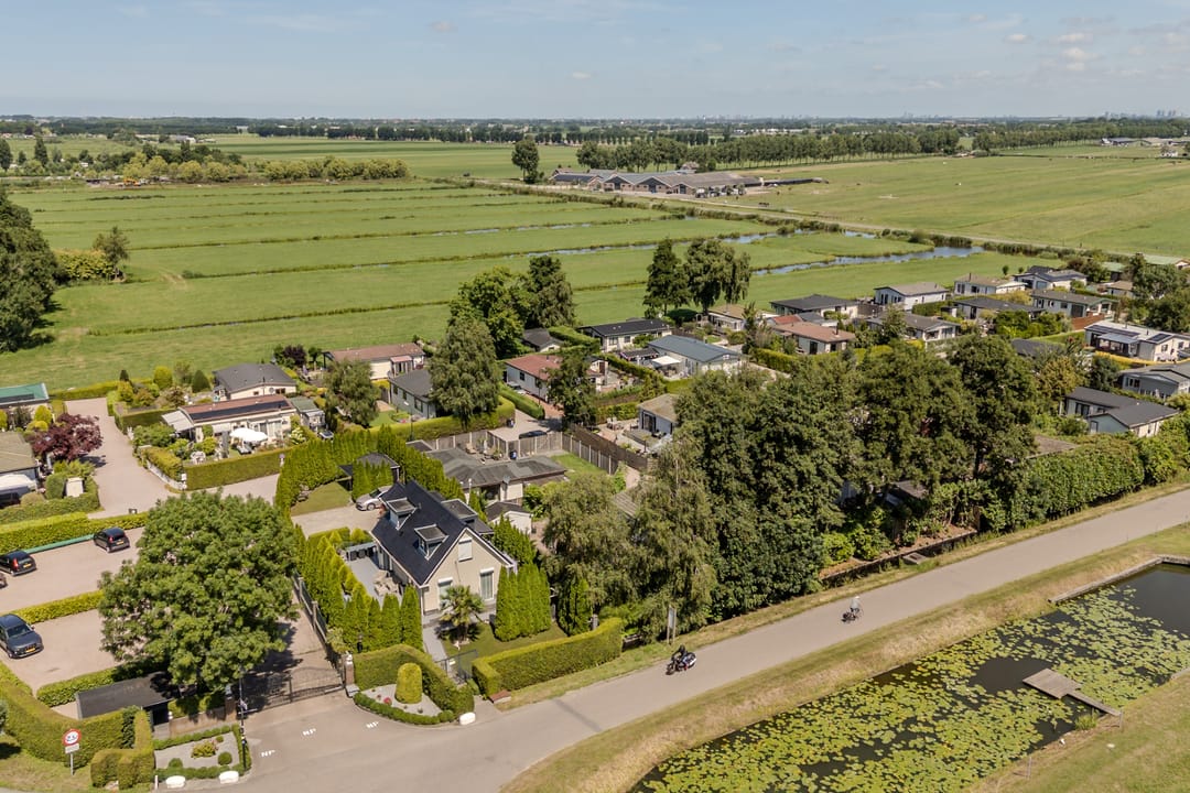 Photo 37 of Hoofdweg 98-R122