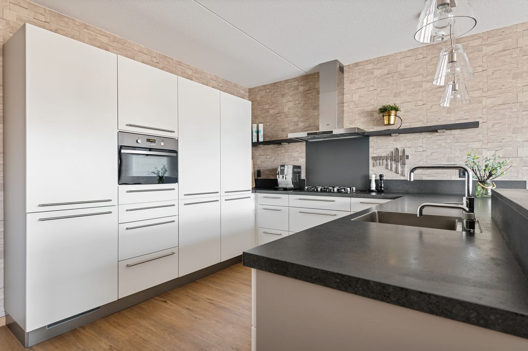 Photo 11 of Nijverheidsstraat 9-B