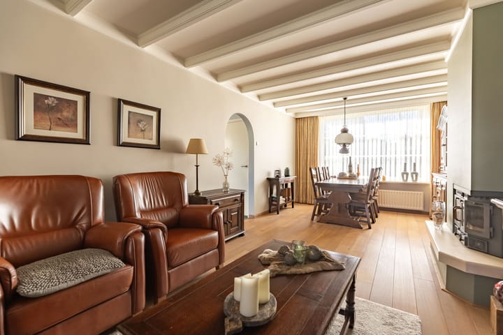 Photo 17 of Pastoor Bielarsstraat 8