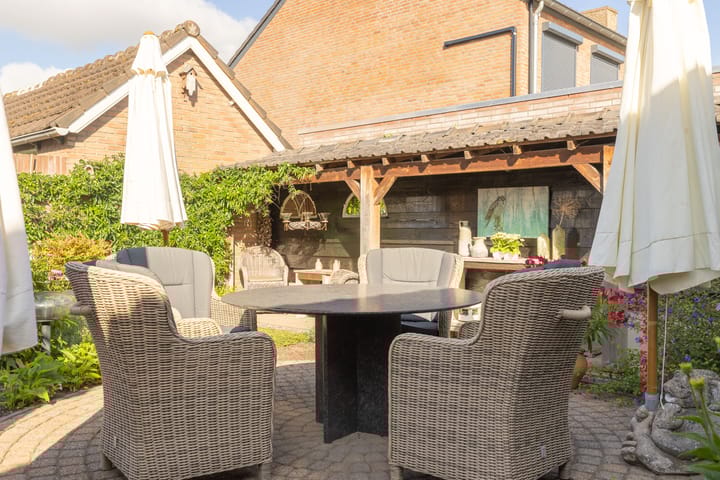 Photo 34 of Pastoor Bielarsstraat 8