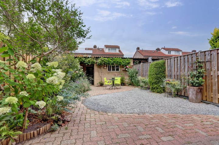 Photo 14 of Schoolstraat 34