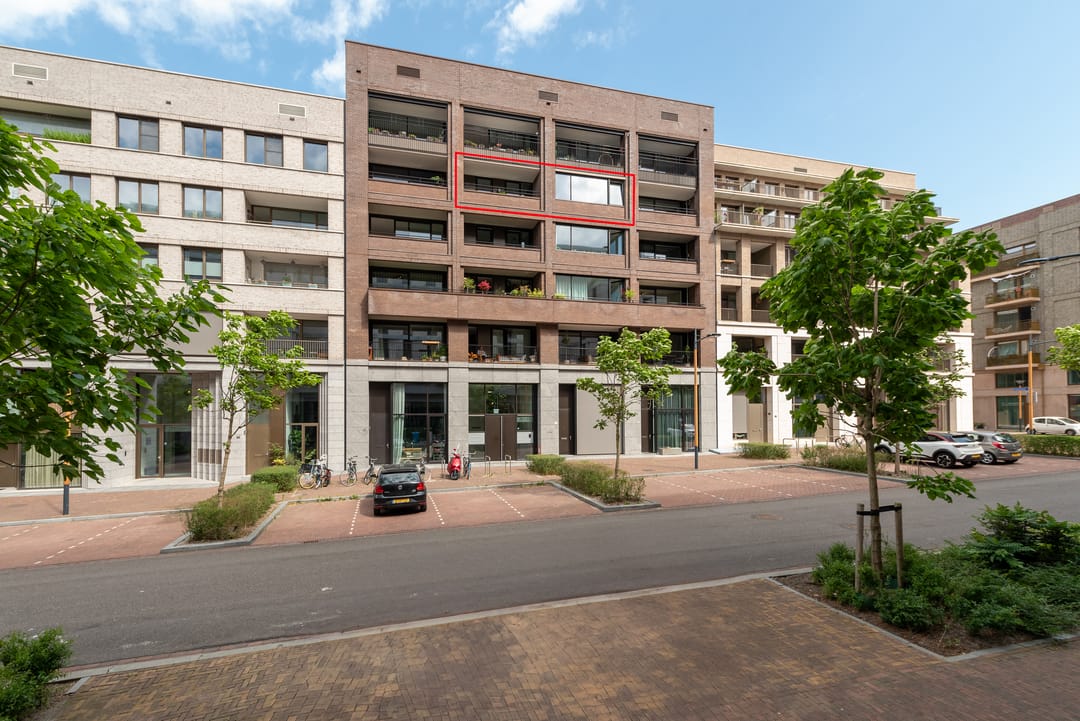 Foto 1 van Madridstraat 57