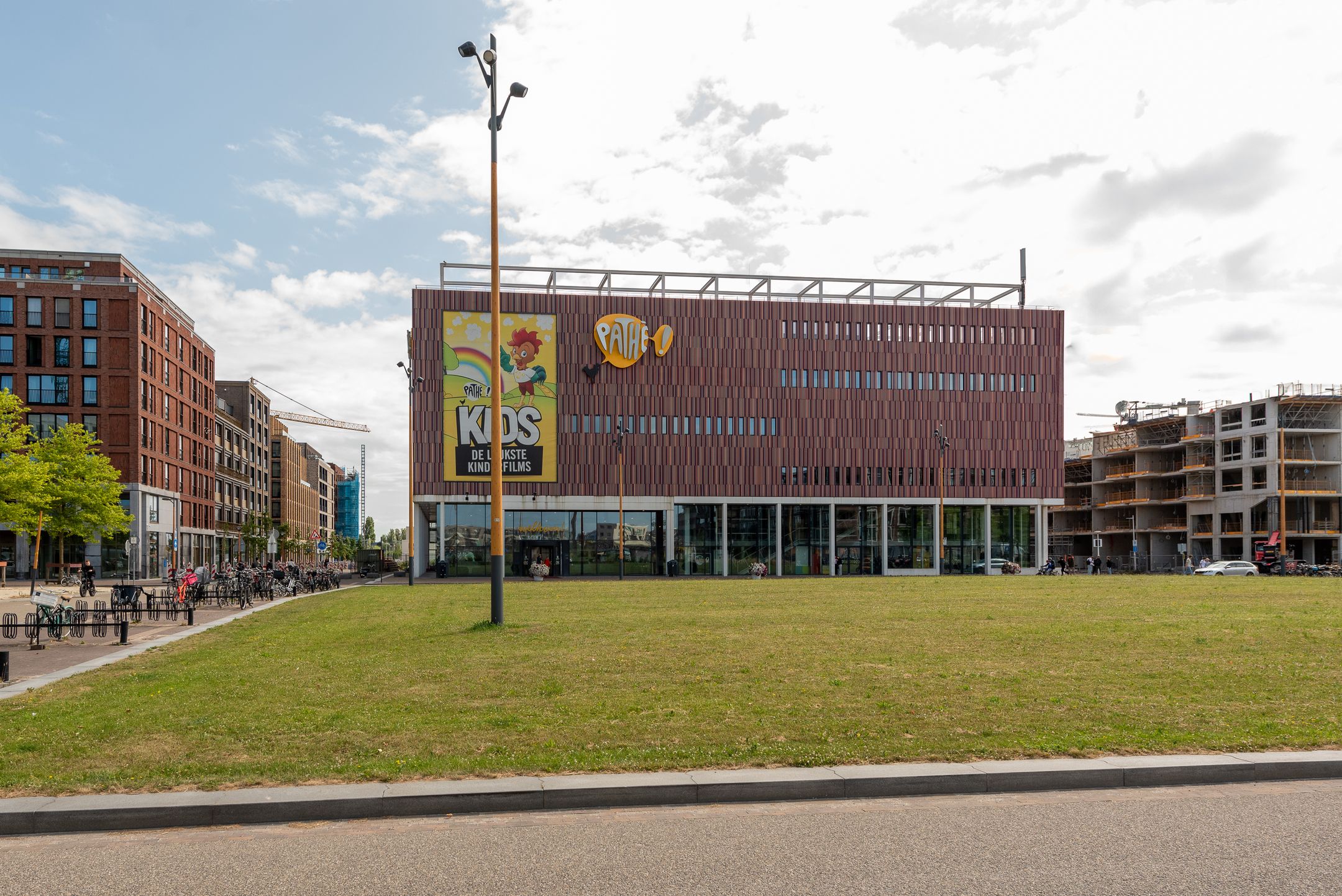 Foto 30 van Madridstraat 57