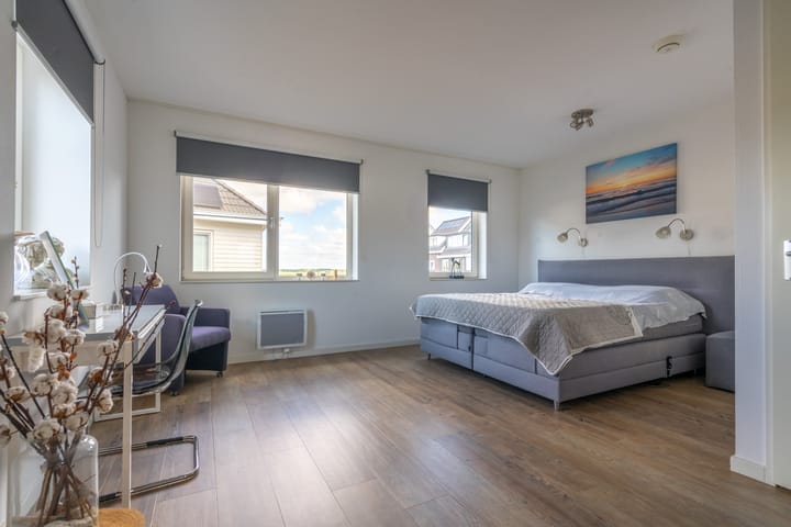 Photo 15 of Vergilius 17