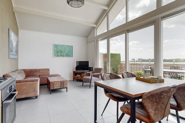 Vrijstaande woning te koop: Onderdijk 245-202, Wervershoof