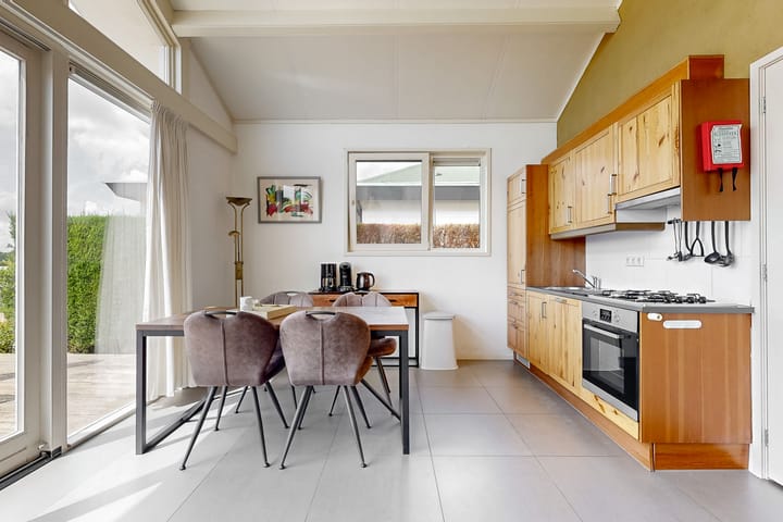 Vrijstaande woning te koop: Onderdijk 245-202, Wervershoof