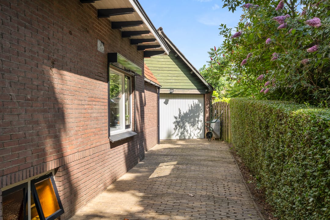 Foto 11 van Prins Bernhardlaan 17