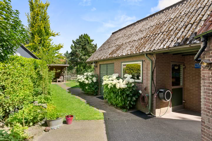 Foto 21 van Prins Bernhardlaan 17