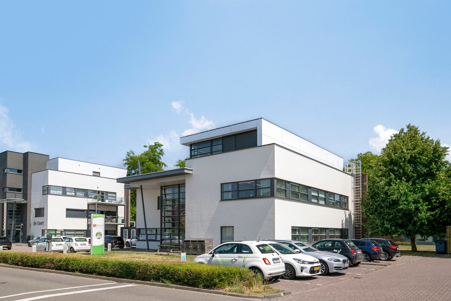 Bekijk foto 2 van Axelsestraat 208-210