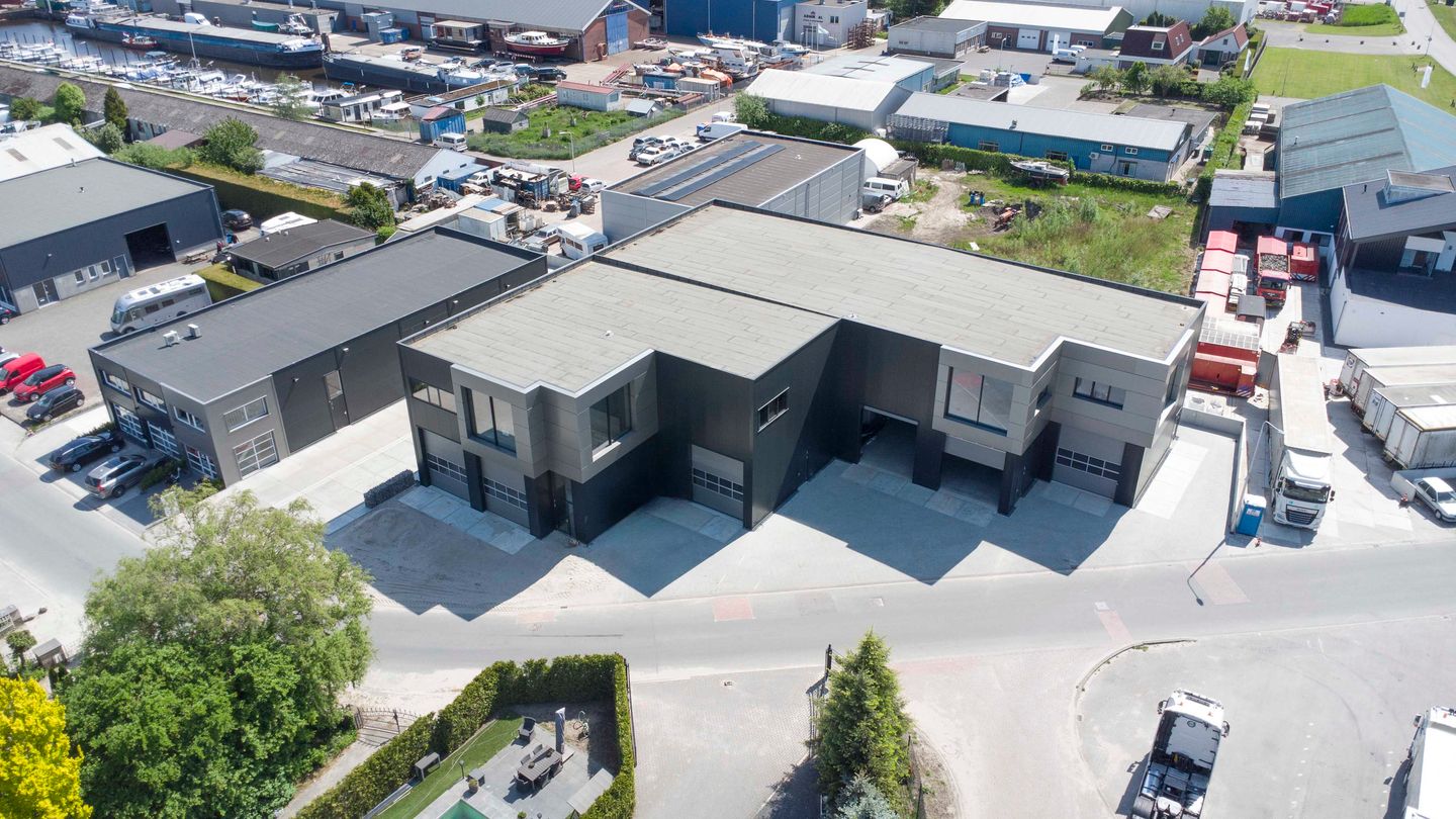 View photo 3 of Industrieweg 27