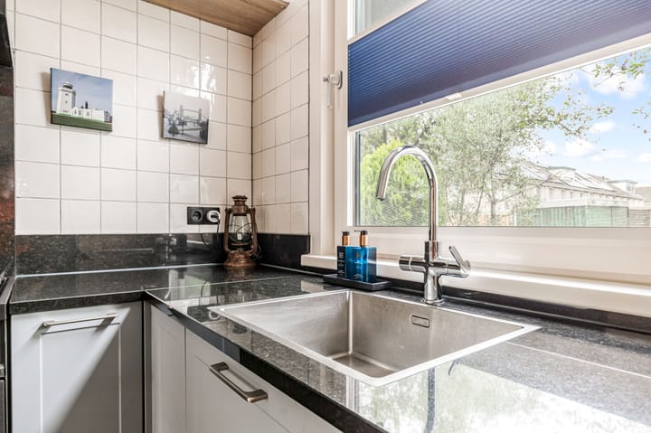 Photo 15 of Baroniestraat 21