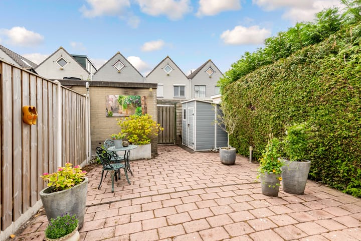 Photo 26 of Baroniestraat 21