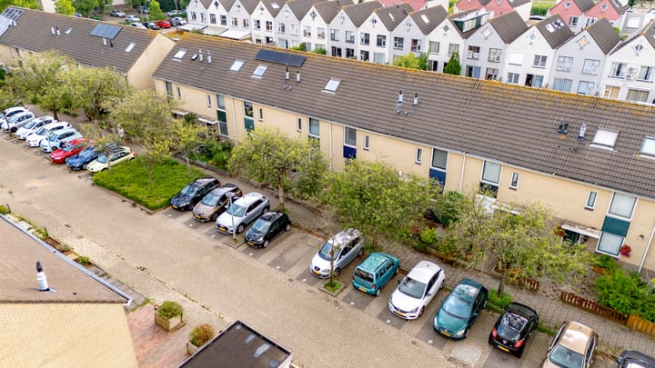 Photo 57 of Baroniestraat 21