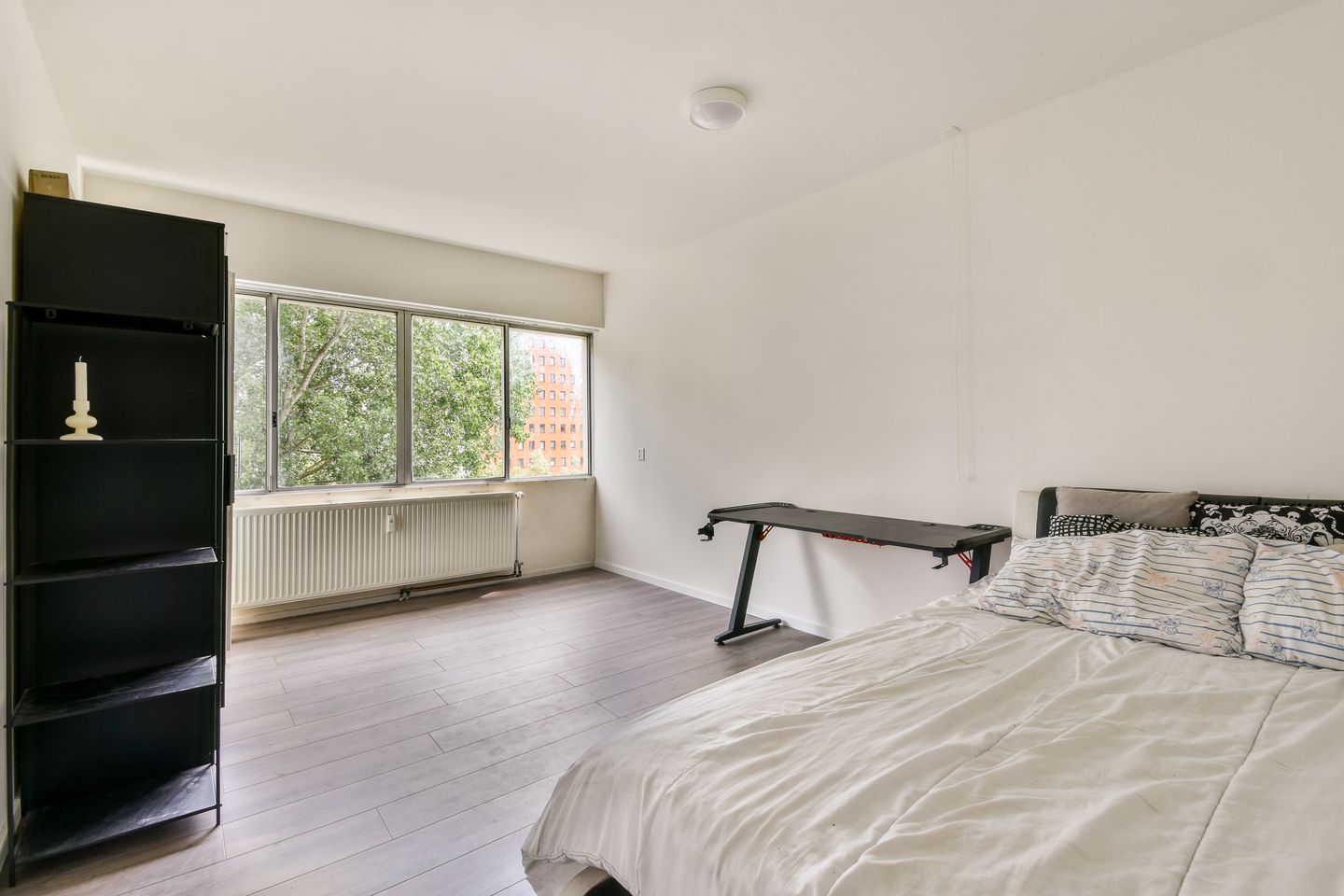 Foto 10 van Gouden Leeuw 136