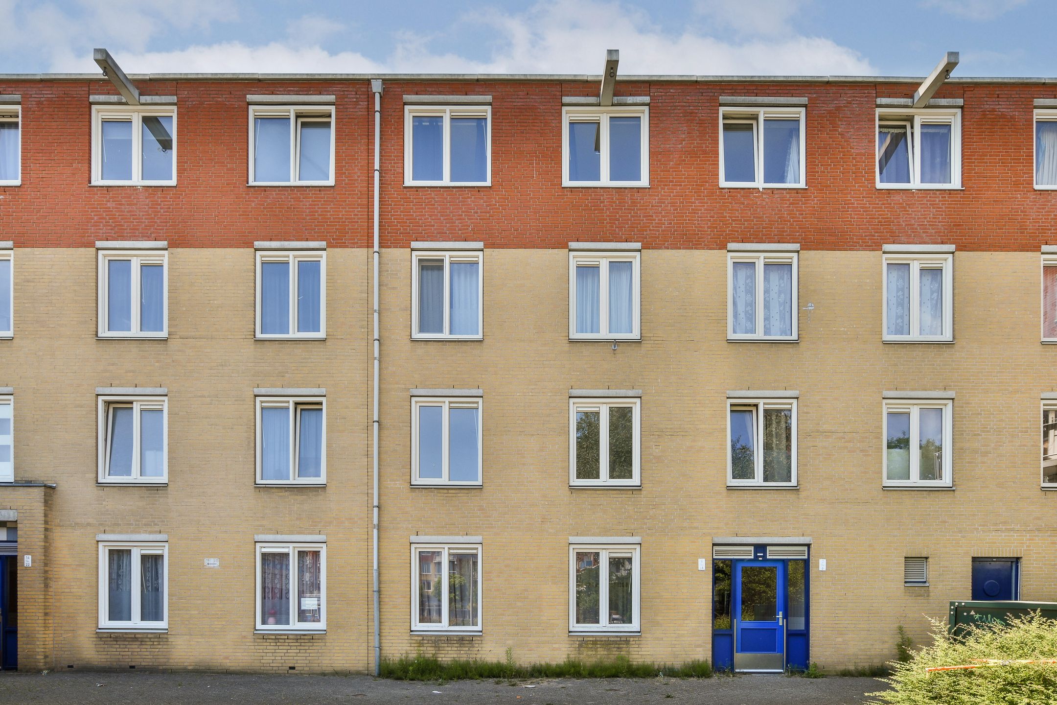 Foto 21 van Krimpertplein 10