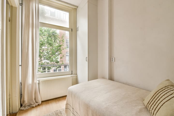 Photo 20 of Elisabeth Wolffstraat 73-2